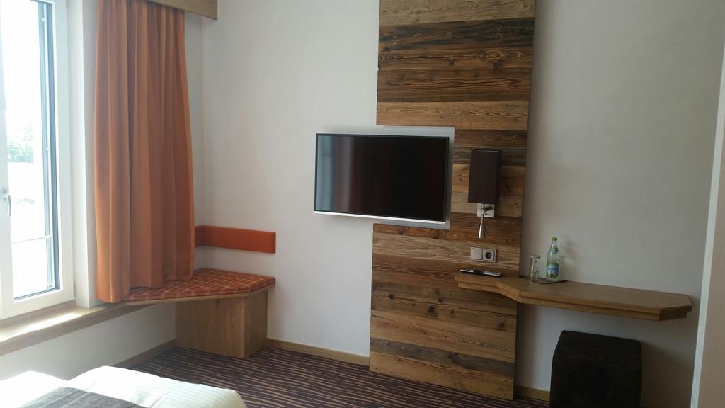 Alpenflair Hotel Buchloe Quarto foto